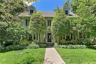 2 Oak Hill Terrace, Ossining, NY 10562