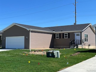 4432 Maple Leaf Trail, Flint, MI 48506