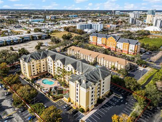 7601 Canada Ave Unit 405, Orlando, FL 32819