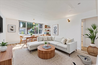 98-1042 Moanalua Rd Unit 2-301, Aiea, HI 96701