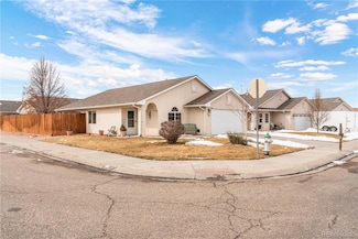 727 Edna Ln, Pueblo, CO 81005