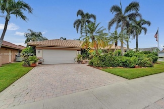 3187 Beechberry Cir, Davie, FL 33328