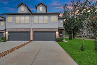 3814 Lakewood Dr, Montgomery, TX 77356