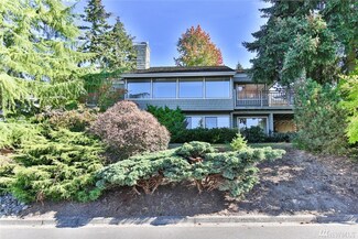 6208 113th Ave NE, Kirkland, WA 98033
