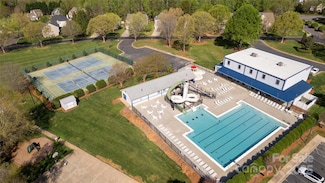 1993 W Foxwood Ct, Fort Mill, SC 29707