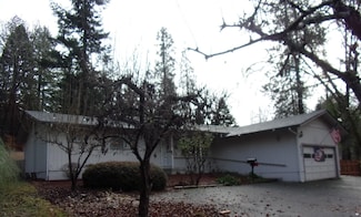 3217 Midway Ave, Grants Pass, OR 97527