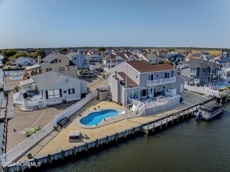 1213 Varuna Dr, Forked River, NJ 08731