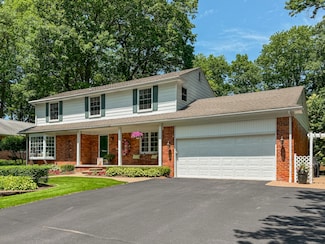 530 Kendry, Bloomfield Hills, MI 48302