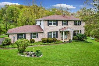 1220 Lake Vue Dr, Butler, PA 16002