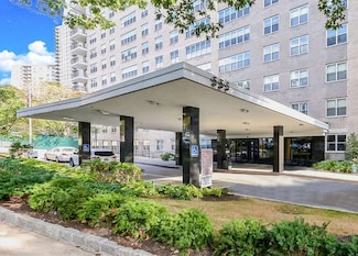 555 Kappock St Unit 16A, Bronx, NY 10463