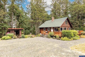 4335 Cooper Hollow Rd, Dallas, OR 97338