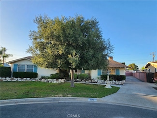 900 S Calico Cir, Anaheim, CA 92804