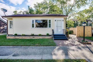308 Plum St, Elkhart, IN 46514