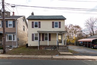 5 Mechanic St, Allentown, NJ 08501