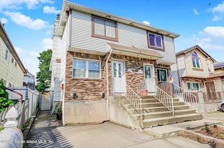 92 Boyce Ave, Staten Island, NY 10306