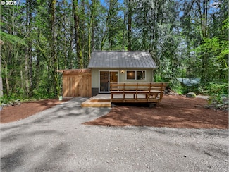 23375 E Adel Ave, Mount Hood Village, OR 97067