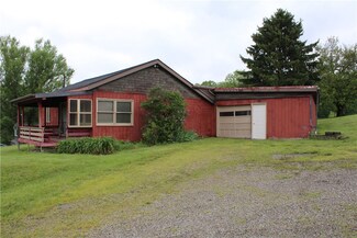 419 Washington Pike, Avella, PA 15312