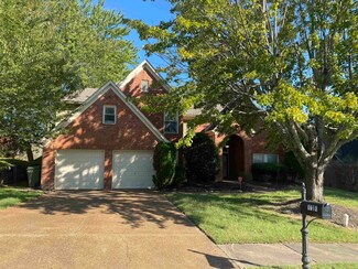 8429 Wood Shadows Ln, Cordova, TN 38018