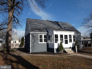 411 Manor Ave, Penns Grove, NJ 08069