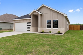 1876 Meadowview, Canton, TX 75103