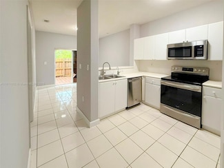 1677 SE 27th Ct Unit 106, Homestead, FL 33035