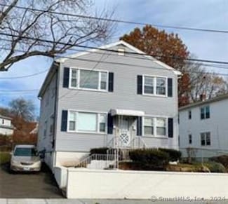 642 Beechmont Ave, Bridgeport, CT 06606