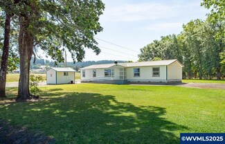 38404 Payne Dr, Lebanon, OR 97355