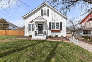 725 E Essex Ave, Saint Louis, MO 63122