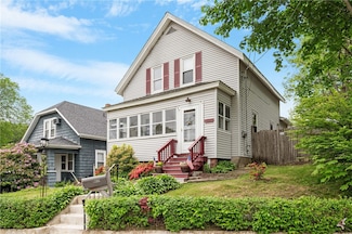 130 Alice Ave, Woonsocket, RI 02895
