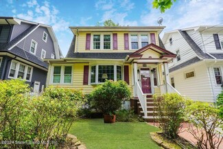 104 Delafield Ave, Staten Island, NY 10301