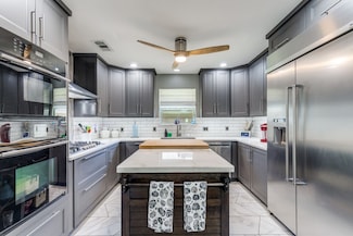 6018 Gentle Knoll Ln, Dallas, TX 75248