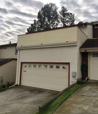 131 Saint Marks Ct Unit 25, Daly City, CA 94015