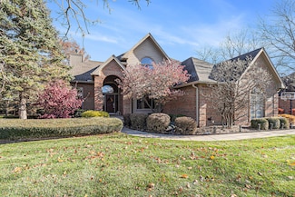 4955 Quincy Ct Unit 9, Saline, MI 48176