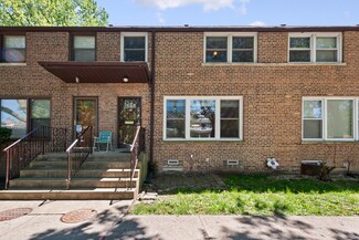 3105 W Arthur Ave, Chicago, IL 60645