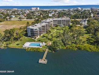 944 S Peninsula Dr Unit 110, Daytona Beach, FL 32118