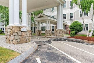 265 Edward J Roy Dr Unit 211, Manchester, NH 03104