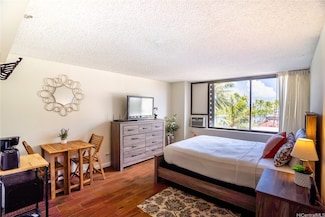 444 Niu St Unit 708, Honolulu, HI 96815
