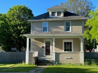 105 Stevens St, Wellsville, NY 14895
