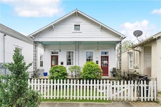 5108 10 Laurel St, New Orleans, LA 70115