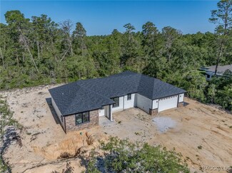 5898 N Flagstaff Ave, Beverly Hills, FL 34465