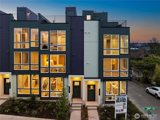 1521 N 39th St, Seattle, WA 98103