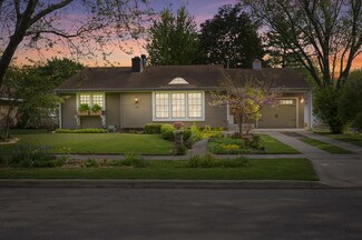 310 Garden Ct, Sycamore, IL 60178