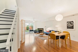 455 W School House Ln, Philadelphia, PA 19144