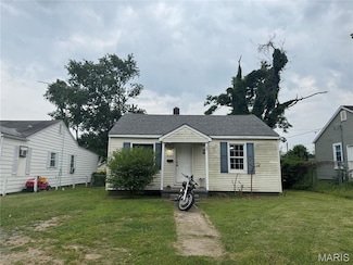 321 Benton St, Sikeston, MO 63801