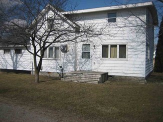 1810 Main St, Woodburn, IN 46797