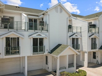 320 Island Way Unit 205, Clearwater Beach, FL 33767