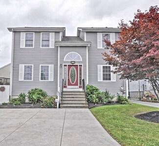 547 Stafford Rd, Fall River, MA 02721