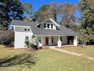 10140 N College St, Clarkton, NC 28433