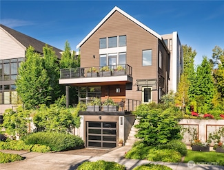 619 34th Ave, Seattle, WA 98122