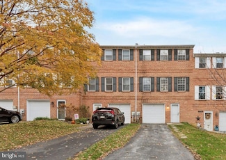 573 Coventry Ln, West Chester, PA 19382